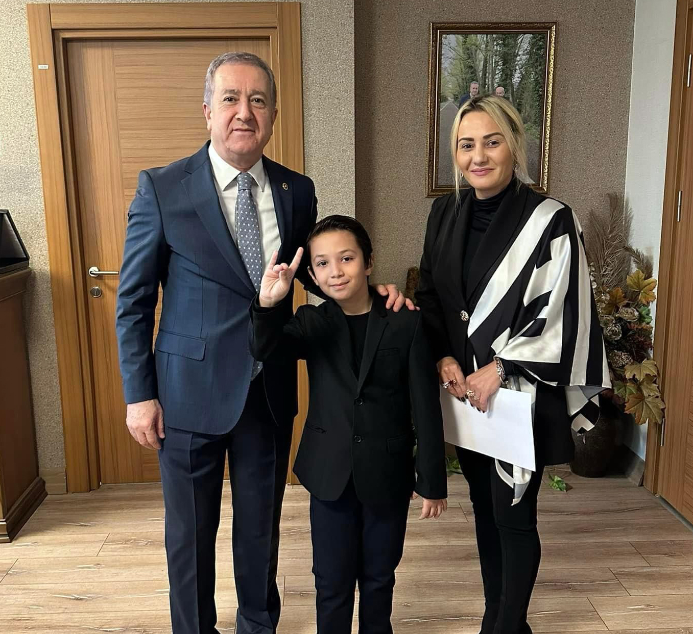 MHP'de Senem Ateş aday adaylığı için başvurdu