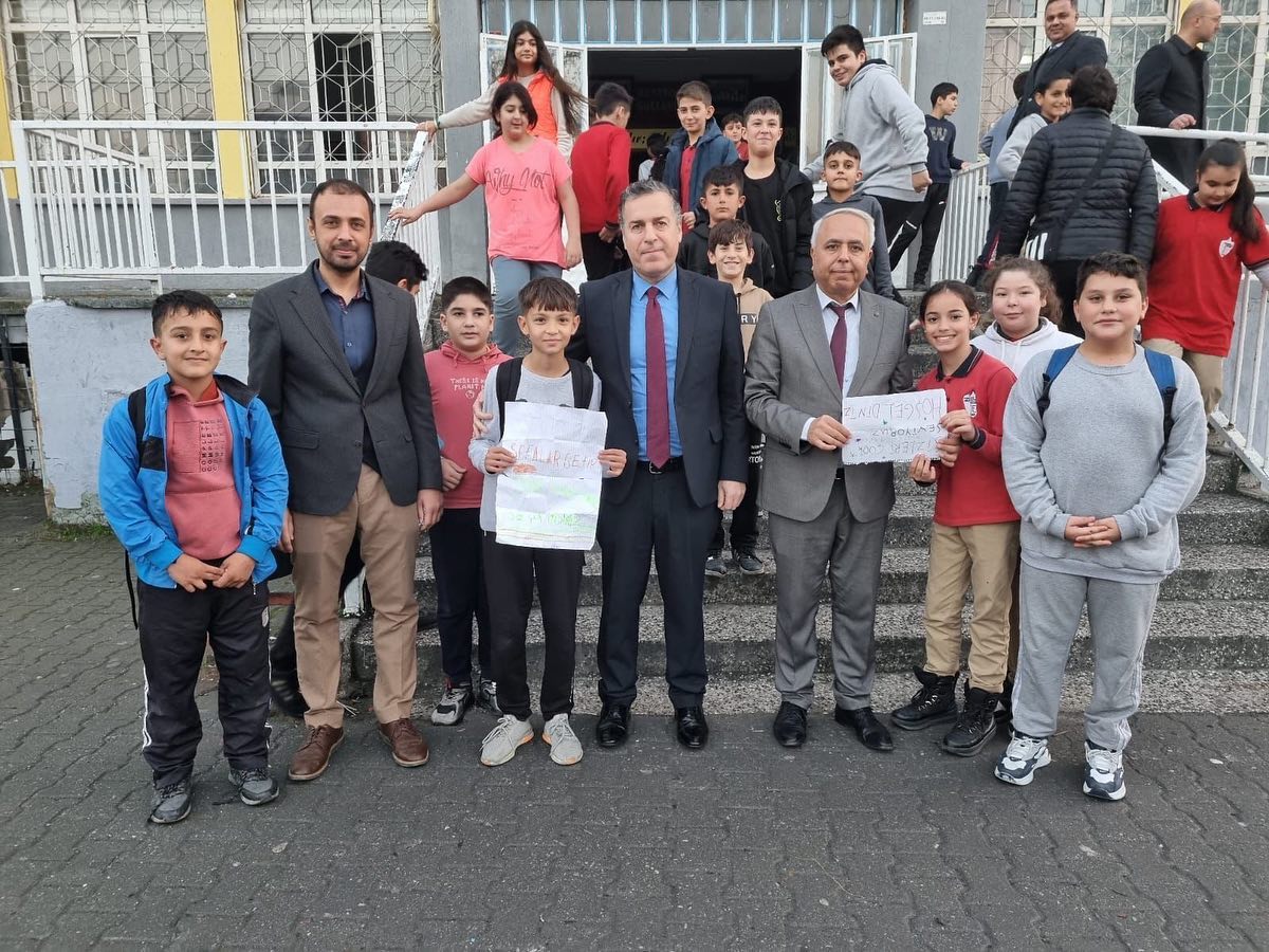 Kaymakam Kapankaya'dan okullara yakın takip