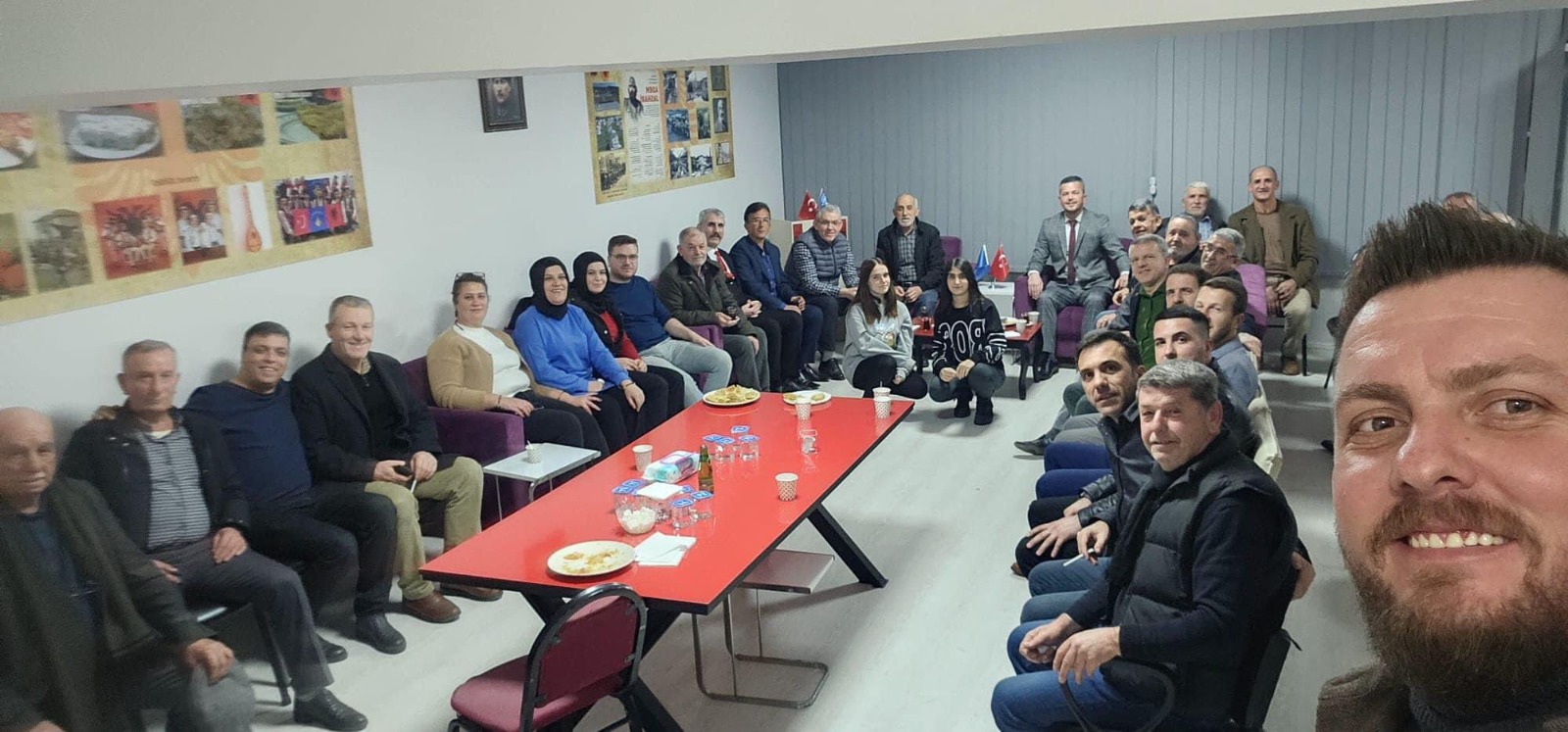 Arnavut Kültür Derneği tarihçi Balla'yı ağırladı