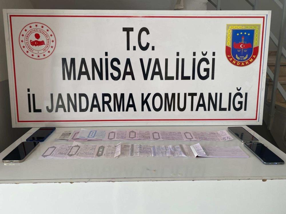 Manisa'da örgüt kurmuşlar!