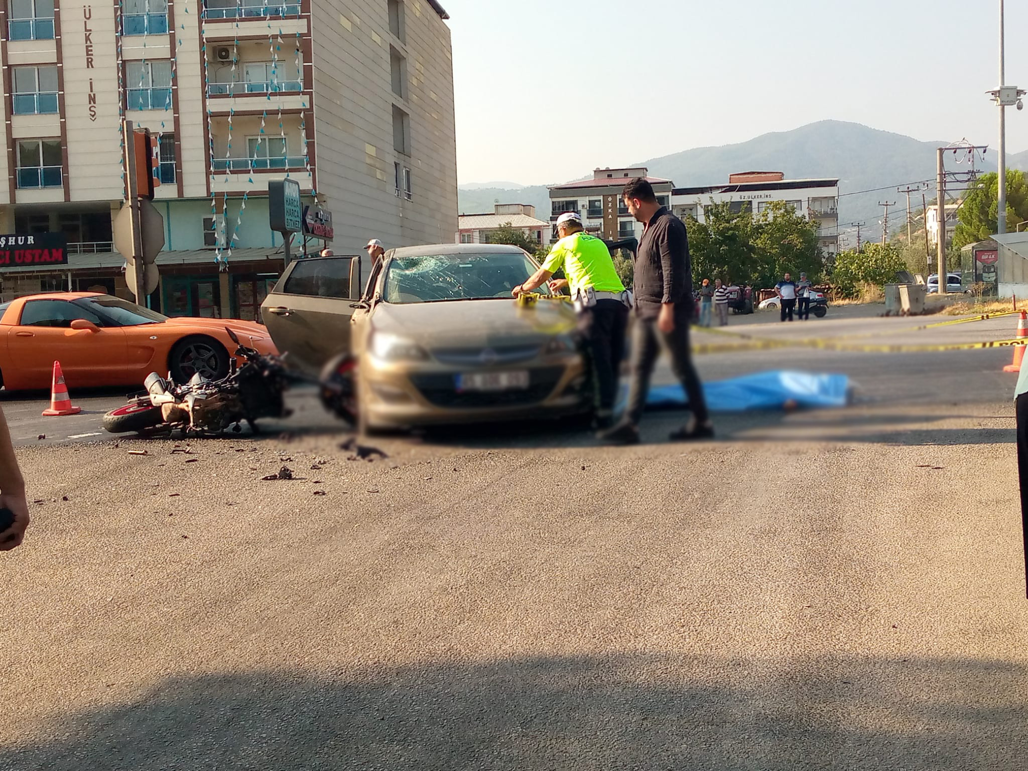 Ahmetli'de kaza! Motosiklet sürücüsü hayatını kaybetti