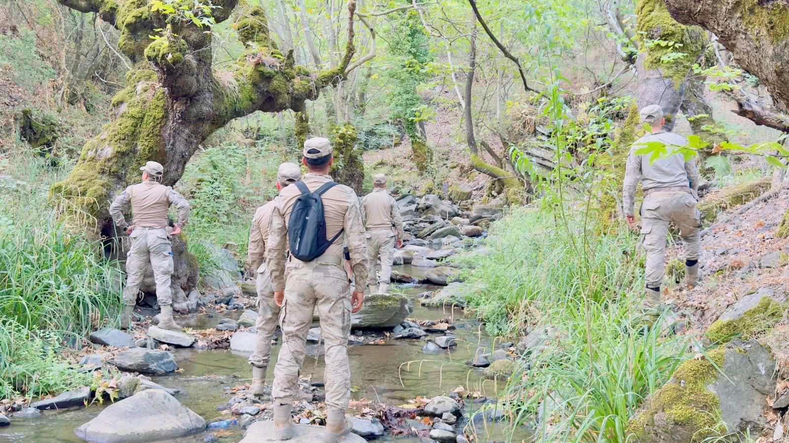 Jandarmanın uyuşturucu mücadelesi sürüyor: 4949 kök ele geçirildi!