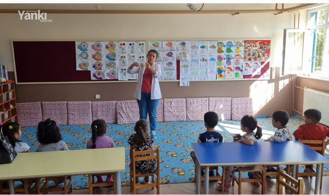 Turgutlu'da miniklere 'Ağız ve Diş Sağlığı' eğitimi verildi
