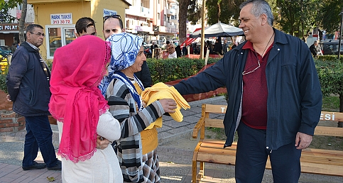 Necmi Ankaralı  ve Arzu Arslanlar duyarsız kalmadı