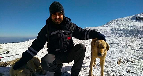 Zirveciler , Mahmut Dağı zirve tırmanışını  başarıyla gerçekleştirdi.
