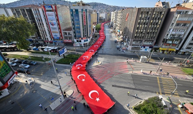 İzmir'in düşman işgalinden kurtuluşunun 101. yıl dönümü kutlanıyor