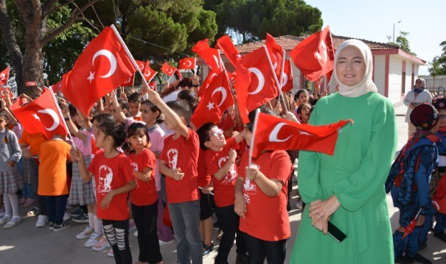 Manisa’da 265 bin 537 öğrenci ders başı yaptı