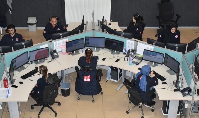 Deprem sonrası enkaz altındayken bile eşlerini, annelerini, babalarını düşündüler