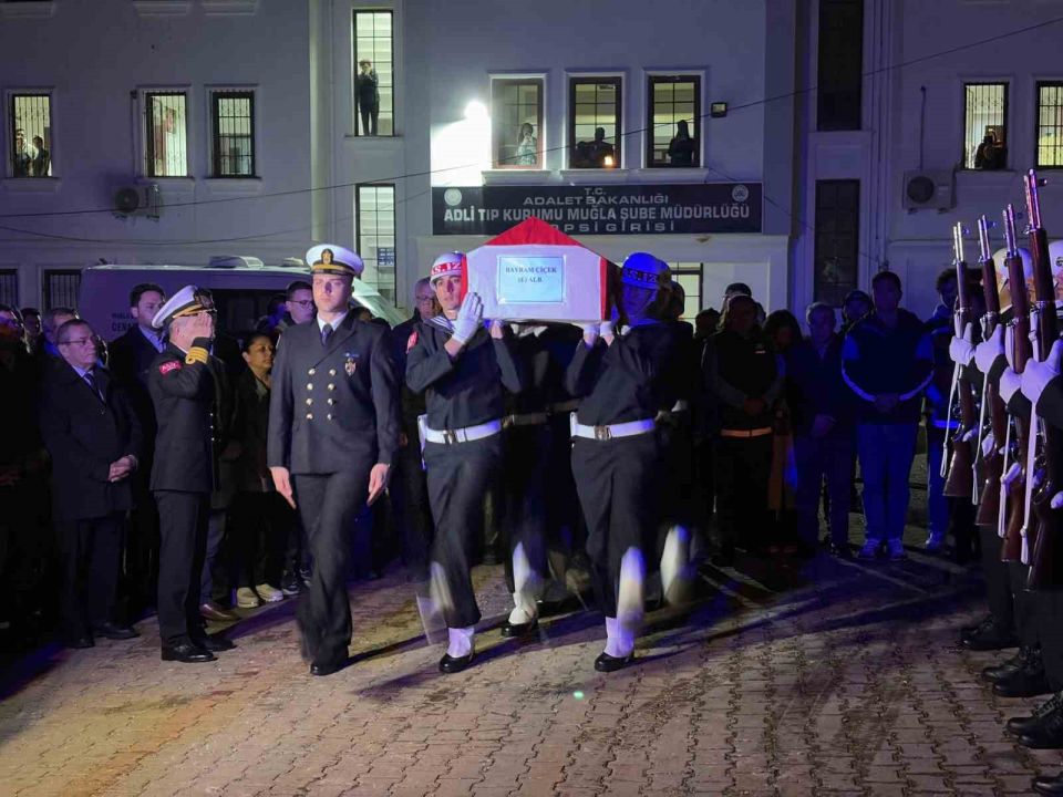 Helikopter kazasında hayatını kaybeden 4 kişinin cenazeleri Antalya’ya gönderildi