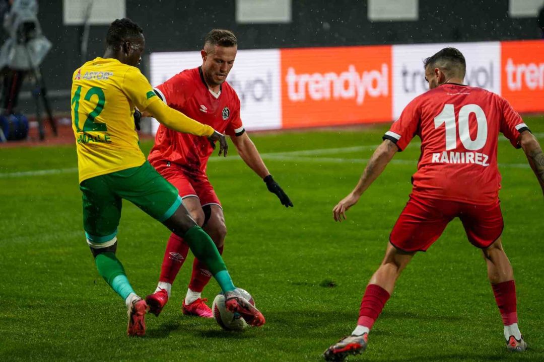 Trendyol 1. Lig: Manisa FK: 2 - Şanlıurfaspor: 1