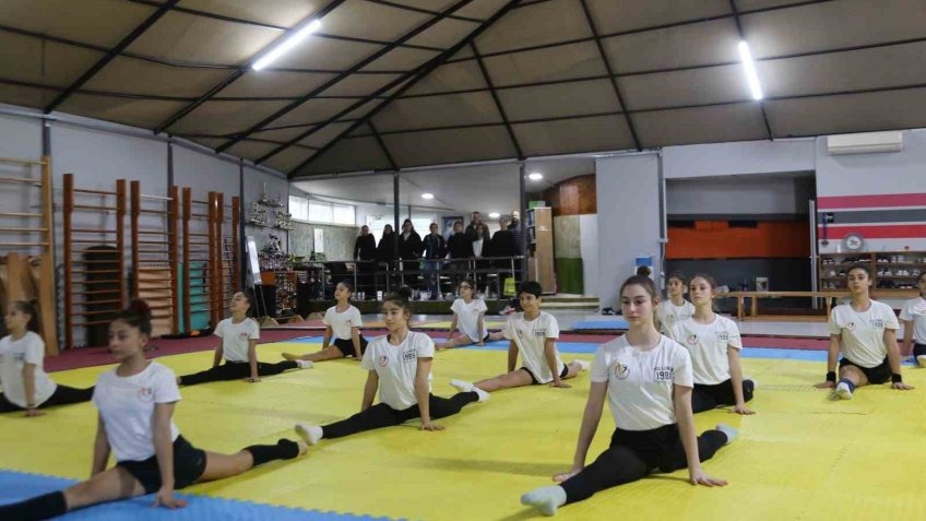 Aerobik cimnastiğin kalbi Manisa’da atıyor