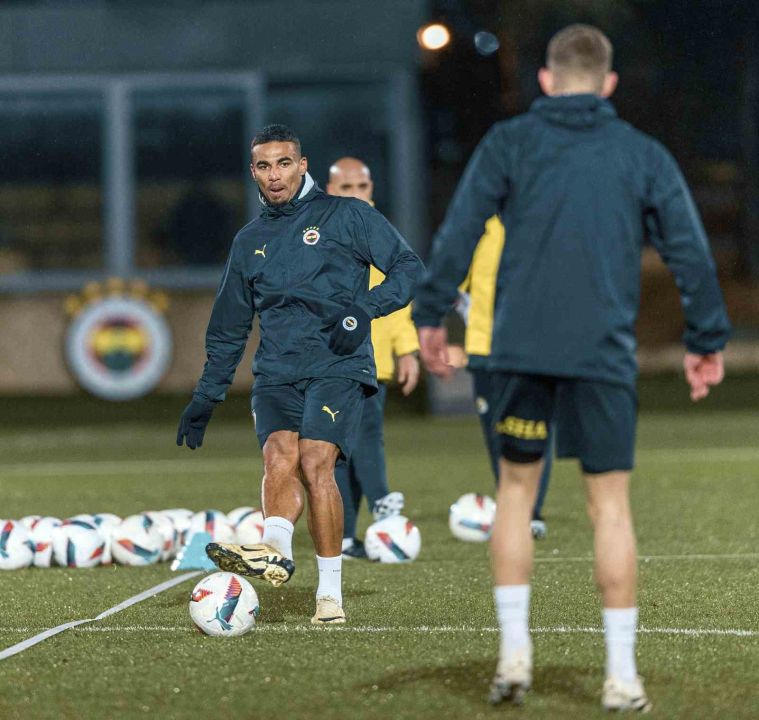 Fenerbahçe, Hatayspor maçı hazırlıklarına başladı