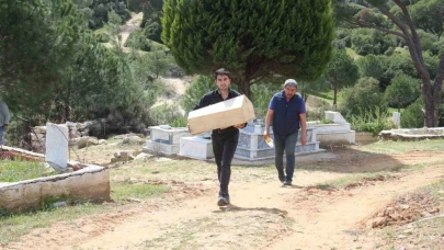 Acı olay: Öz babaları tarafından öldürülen bebekler aynı tabutta taşındı!