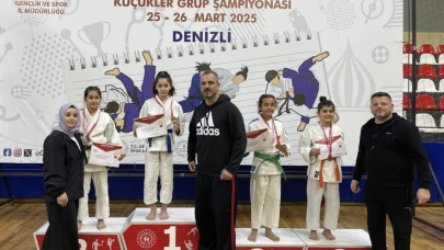 Yunusemre’nin küçük judocuları Denizli’de 7 madalya kazandı