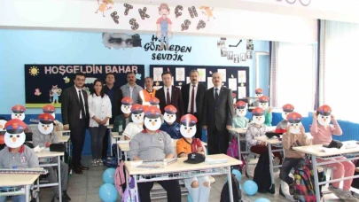 Turgutlu’da öğrenciler makinistliği deneyimledi
