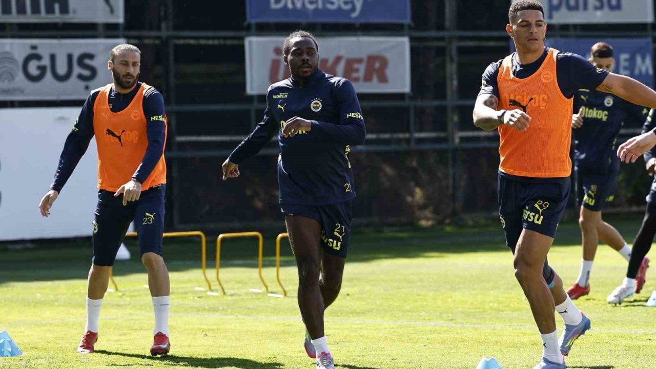 Fenerbahçe’de Trabzonspor mesaisi devam etti