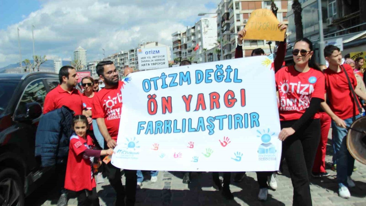 İzmir’de ’Otizm Farkındalık Etkinliği’ gerçekleşti