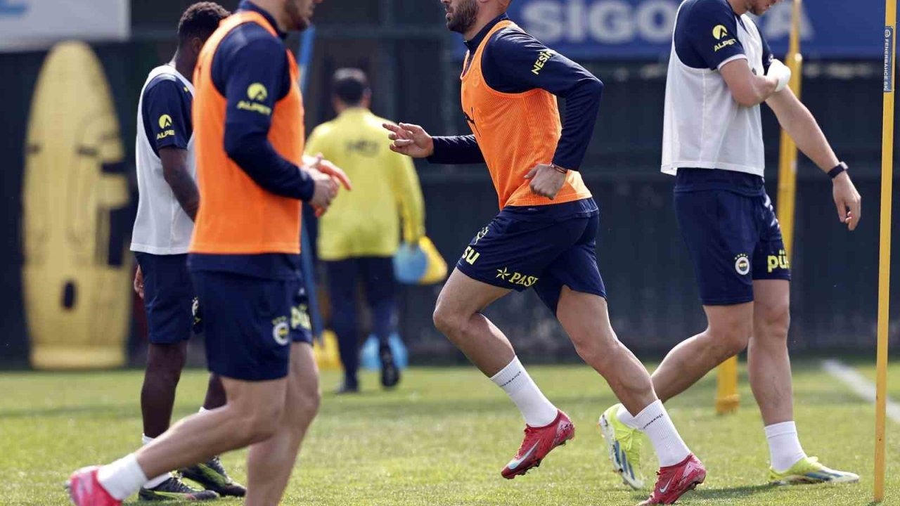 Fenerbahçe, Kayserispor maçı hazırlıklarını tamamladı