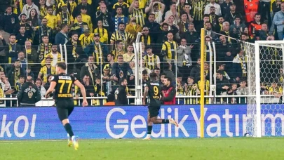 Fenerbahçe taraftarından yönetime tepki