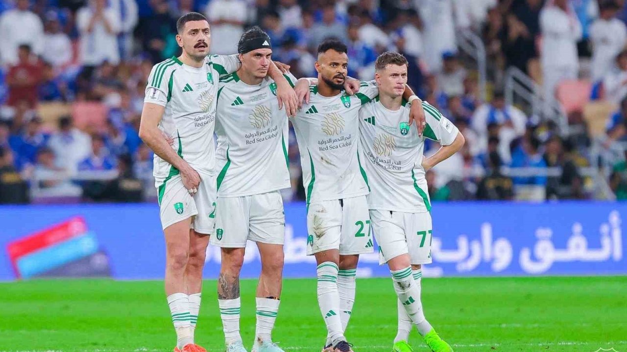 Merih Demiral’ın takımı Al Ahli, Şampiyonlar Ligi’nde finale yükseldi