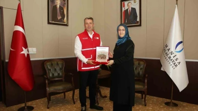 Türk Kızılay Manisa, üniversite öğrencileri için butik açacak