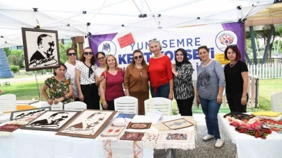 Manisa'da el emeği ürünler Atatürk Kent Parkı’nda satışa sunuldu
