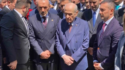MHP Lideri Bahçeli, Ülkücü Şehitler Anıtı’nı ziyaret etti