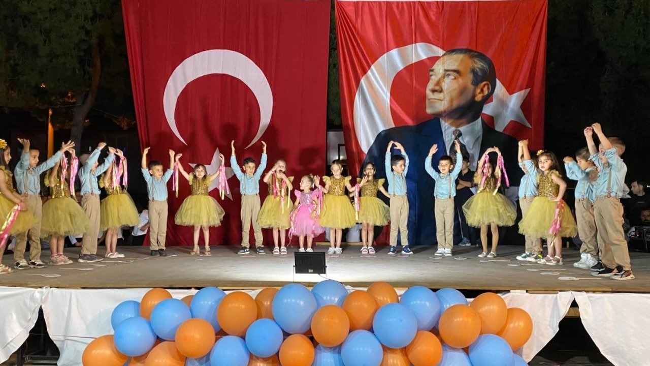 Sarıgöl’de 40 yıllık eğitim yuvasına görkemli veda