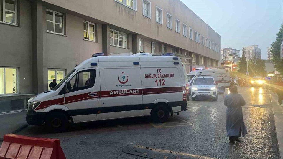 Dilan Polat’ın koruması silahlı saldırıya uğradı