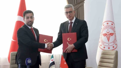 Sağlık Bakanı Memişoğlu, Suriye Sağlık Bakanı Nizal el-Ali ile bir araya geldi