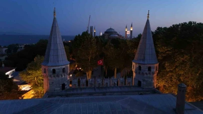 Topkapı Sarayı'nda gece ziyaretleri açıldı