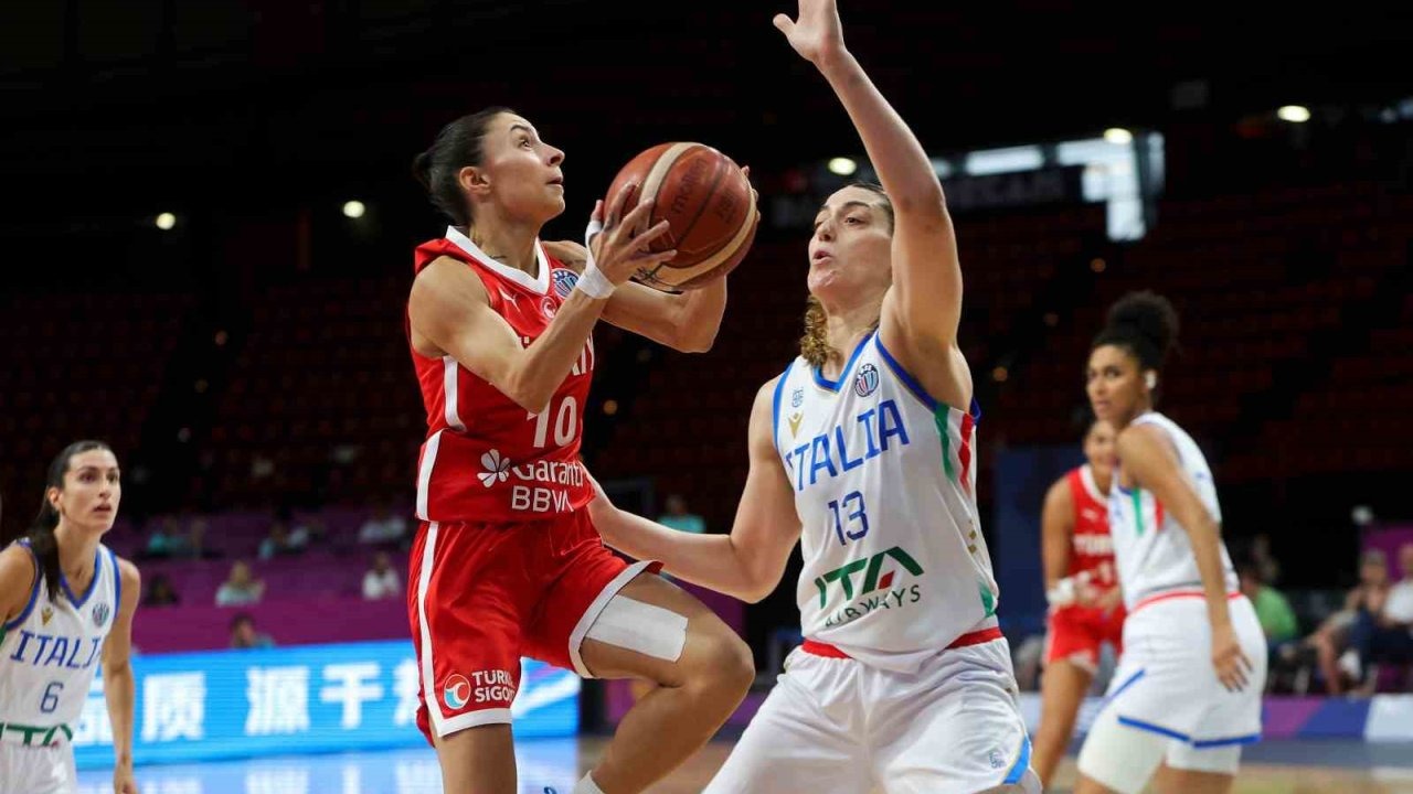 A Milli Kadın Basketbol Takımı, çeyrek finalde İtalya’ya kaybetti