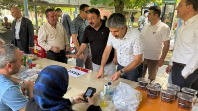 MEB yerleşkesinde Gazze yardım sergisi düzenlendi