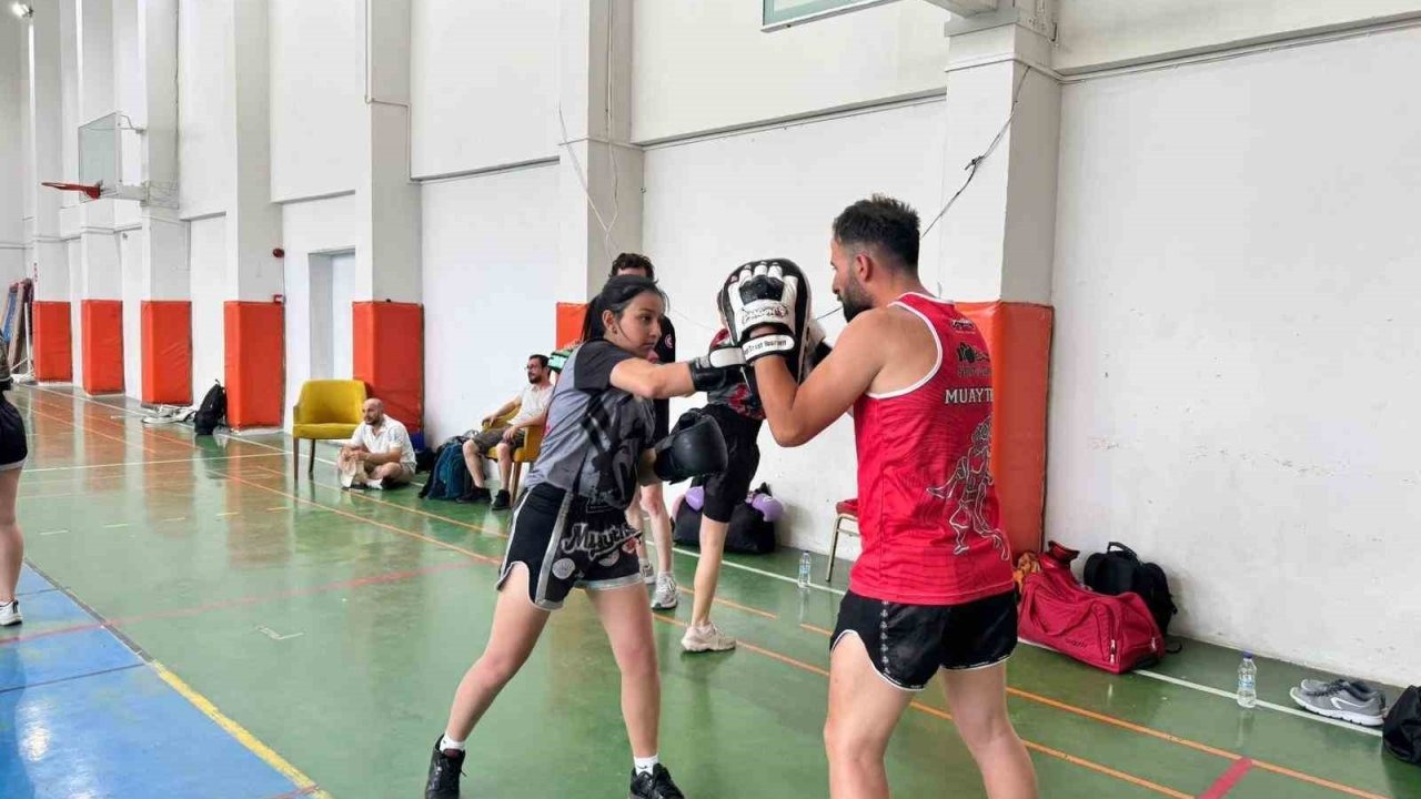 Manisa’da 2. Kademe Muaythai Antrenörlük Kursu tamamlandı