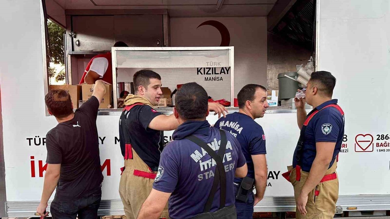 Manisa Türk Kızılay’dan orman yangınına destek