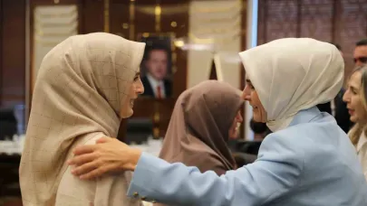 Bakan Göktaş, Bingöl’de şehit aileleri ve gazilerle ’Terörsüz Türkiye Kardeşlik Sofrası’nda buluştu