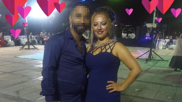 Eski kocası tarafından bıçaklanarak öldürülmüştü: Toprağa verildi