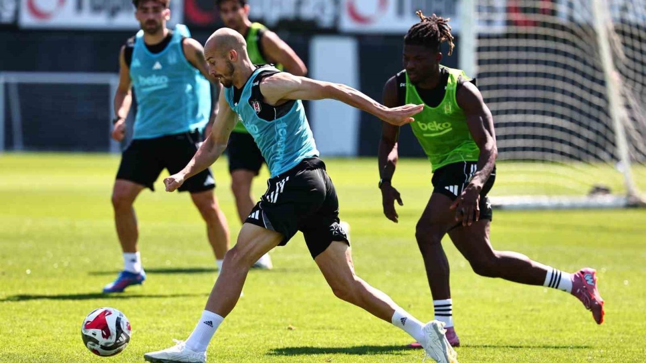 Beşiktaş, Göztepe maçı hazırlıklarını sürdürdü