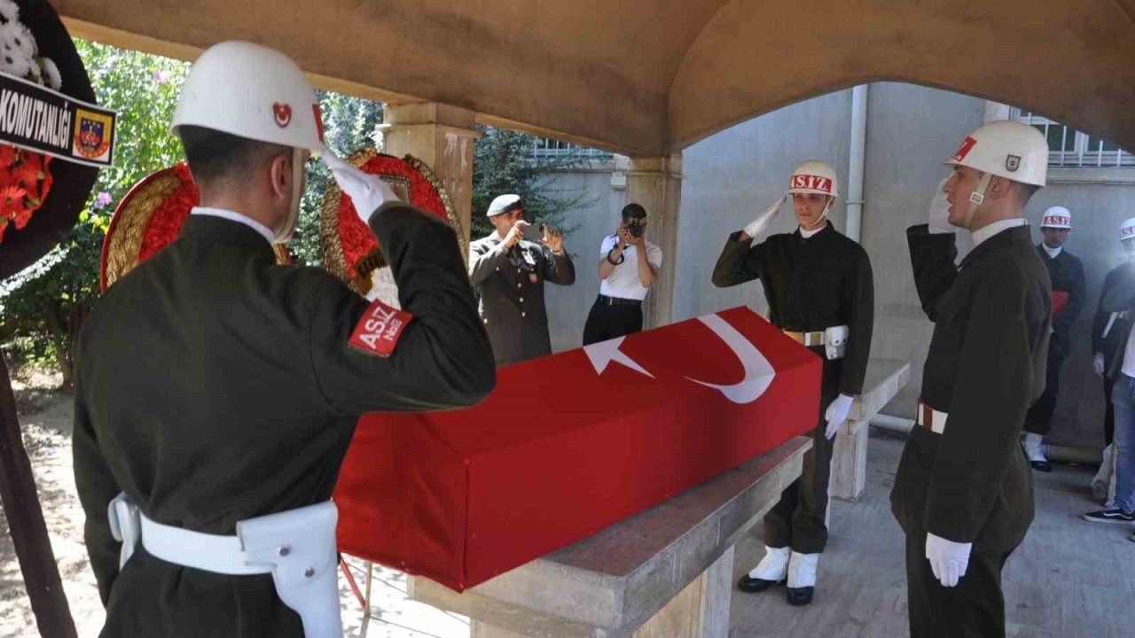 İlçede Kıbrıs Gazisi Aziz Kara’ya son veda