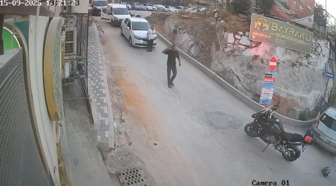 İzmir’de hareketli anlar: Eşini ve kendini rehin aldı!