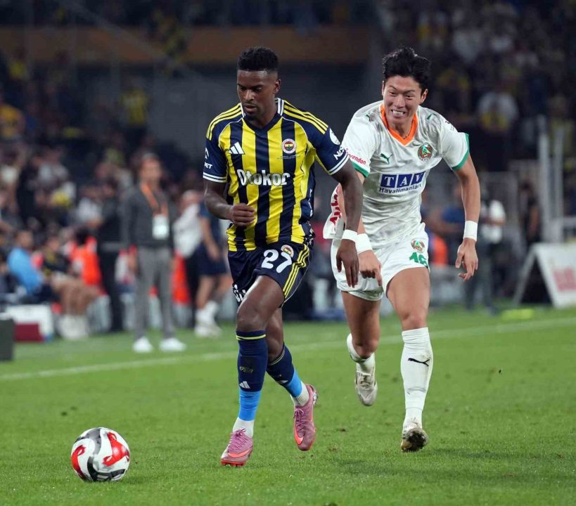 Trendyol Süper Lig: Fenerbahçe: 2 - Corendon Alanyaspor: 2 (Maç sonucu)