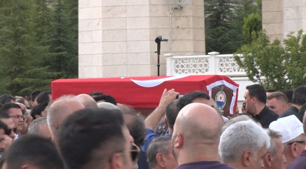 Cumhurbaşkanı Başdanışmanı Kılıç, son yolculuğuna uğurlandı
