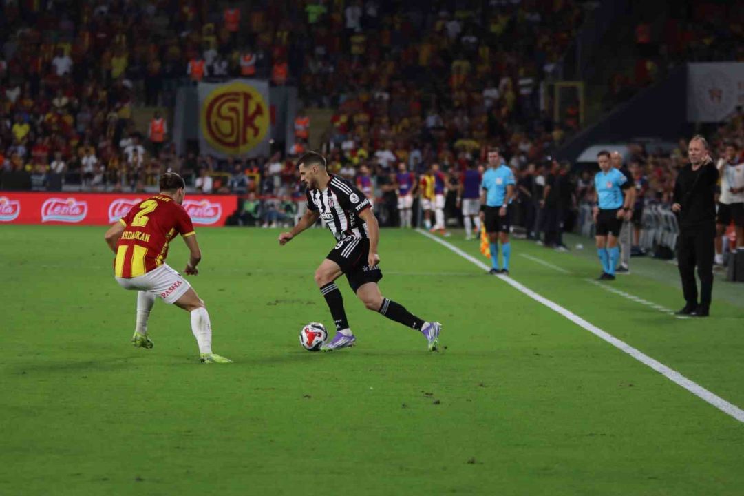 Trendyol Süper Lig: Göztepe: 3 - Beşiktaş: 0 (Maç sonucu)
