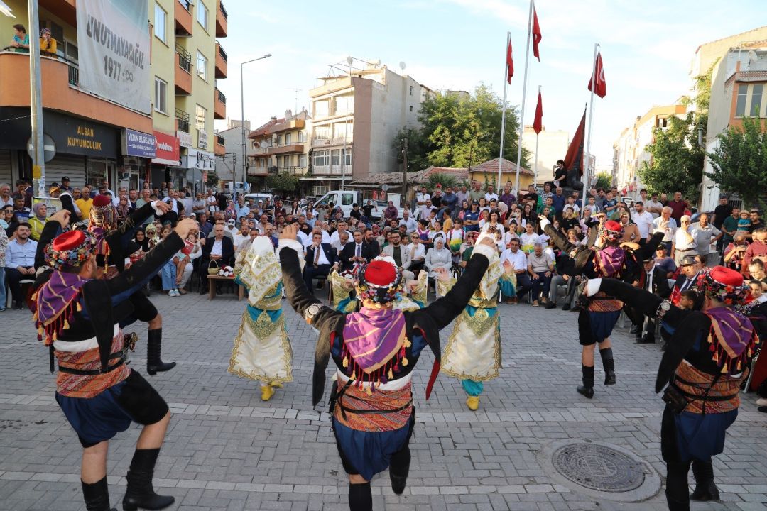 İlçe 18. Üzüm Festivali ile renklendi