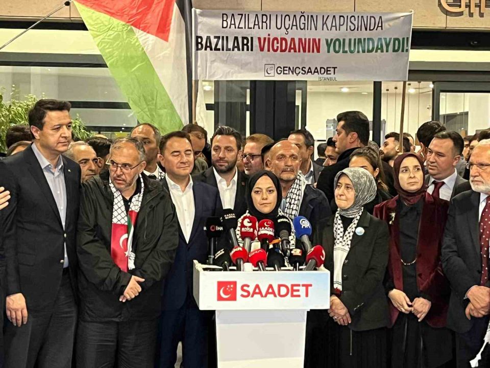 Özgürlük Filosu’nda gözaltına alınan milletvekilleri İstanbul’a geldi
