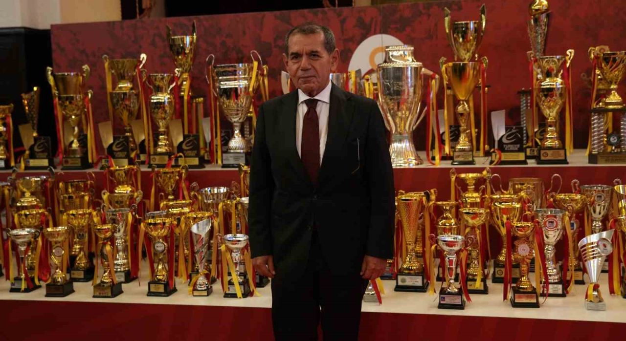 Galatasaray Spor Kulübü’nde 120. yıl kutlamaları yapıldı