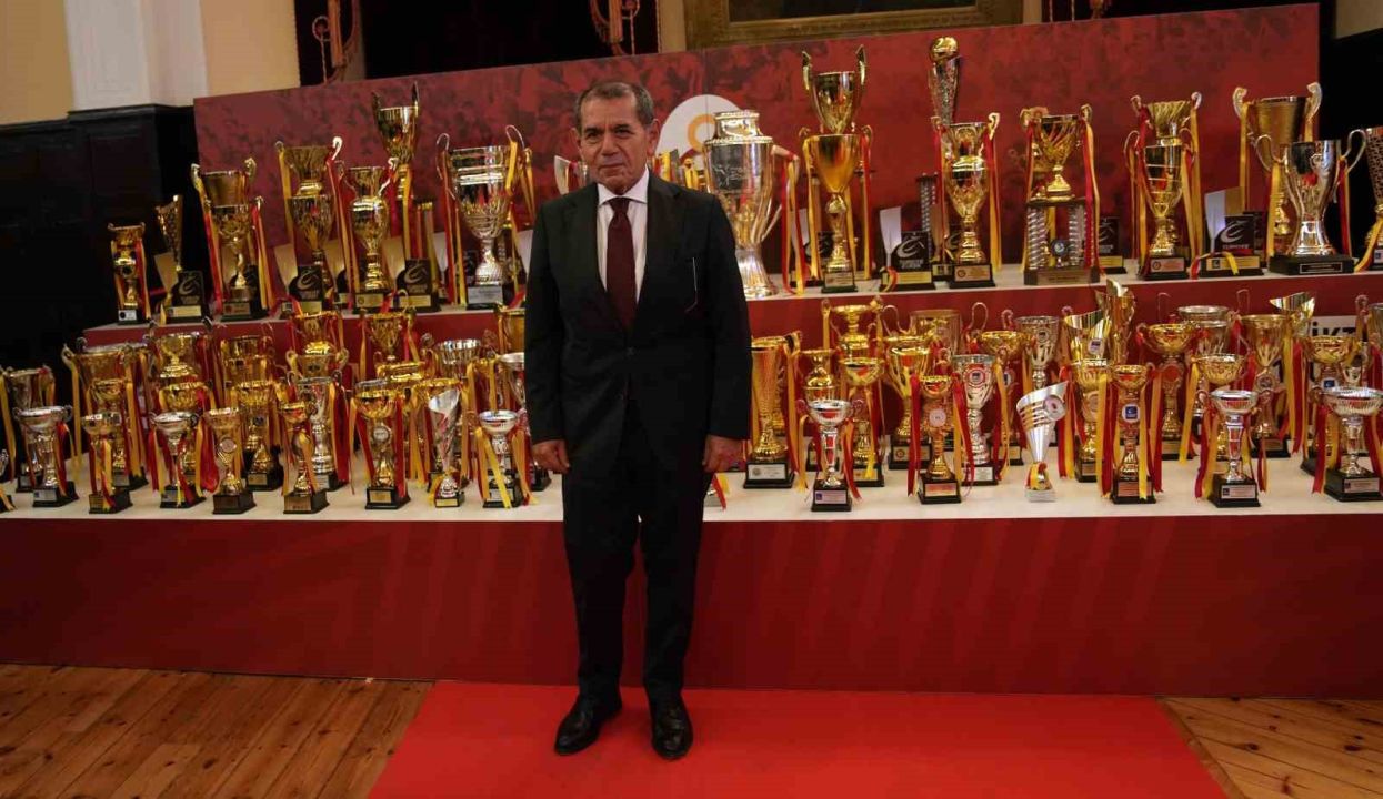 Galatasaray Spor Kulübü’nde 120. yıl kutlamaları yapıldı