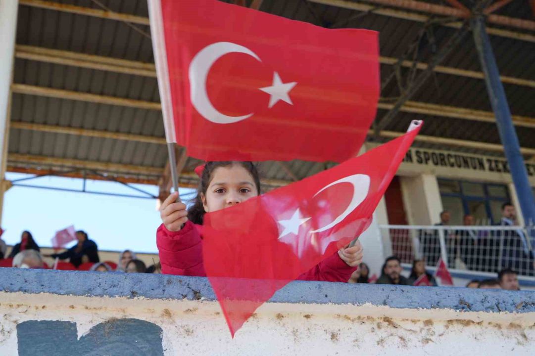 29 Ekim’de Sındırgı’ya moral oldu