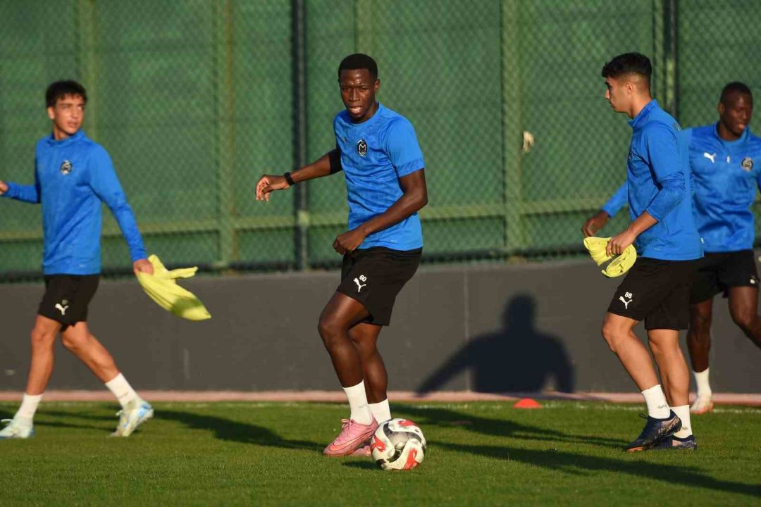 Manisa FK, Amed Sportif Faaliyetler maçı hazırlıklarına başladı