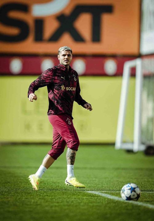 Galatasaray, Ajax maçı hazırlıklarına başladı